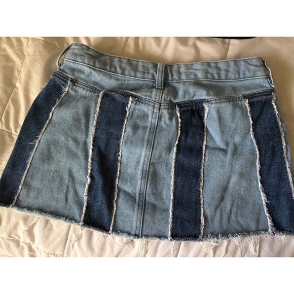 Pacsun Womens Two-Tone Denim Mini Skirt Size 27 Fringe Hem Blue Patchwork Cotton - Picture 8 of 12